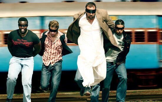 В Индии «Игру в кальмара» неслучайно считают плагиатом: местные зрители еще до Netflix смотрели историю о смертельных играх ради денег Кадр из фильма «Фортуна»