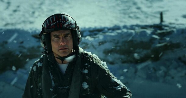 Этот фильм Стивен Спилберг назвал спасением для Голливуда — сейчас он снова оказался в топах зарубежного стриминга Кадр из фильма «Топ Ган: Мэверик»