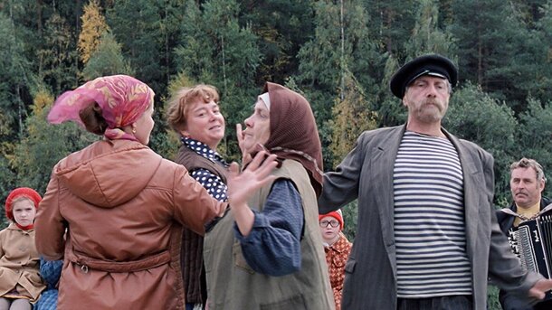Триумф одного шедевра: 3 причины, почему «Любовь и голуби» даже спустя 40 лет любят зрители Триумф одного шедевра: 3 причины, почему «Любовь и голуби» даже спустя 40 лет любят зрители