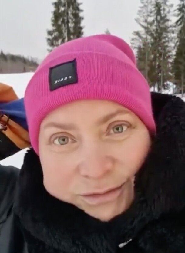 «Почти детское лицо»: 51-летняя Люба из «Интернов» показала себя без макияжа «Почти детское лицо»: 51-летняя Люба из «Интернов» показала себя без макияжа