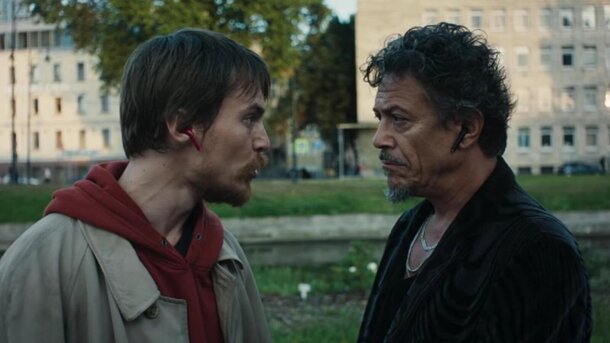 Голый Янковский стал сумасшедшим Раскольниковым: что показали в первых 4 сериях сериала «Преступление и наказание»