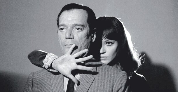 Эти 5 sci-fi картин сняли за сущие копейки, а они произвели эффект на миллионы долларов: и без спецэффектов стали классикой Кадр из фильма «Альфавилль»