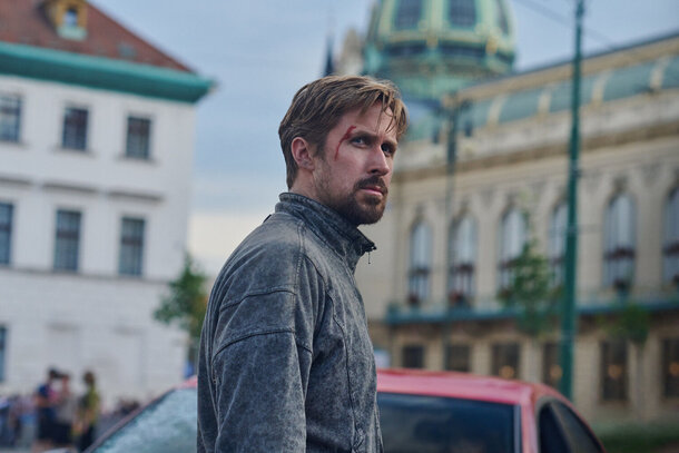 320 млн долларов и всего 14% на Rotten Tomatoes: 5 самых дорогих фильмов Netflix, и №1 — это провал Кадр из фильма «Серый человек»
