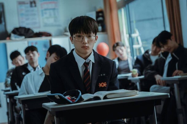 Не зря ждали 3 года: эта кровавая дорама с рейтингом 8.4 сейчас №1 на Netflix — «Поднятию уровня» стоит кое-чему у нее поучиться Не зря ждали 3 года: эта кровавая дорама с рейтингом 8.4 сейчас №1 на Netflix — «Поднятию уровня» стоит кое-чему у нее поучиться