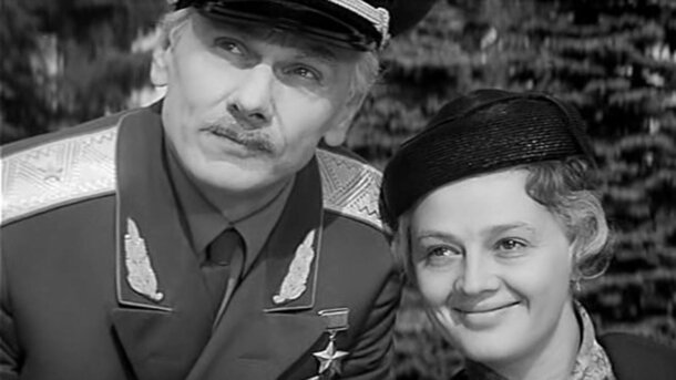 Опозорились на всю страну из-за цензуры: финал «Офицеров» должен был быть другим Опозорились на всю страну из-за цензуры: финал «Офицеров» должен был быть другим