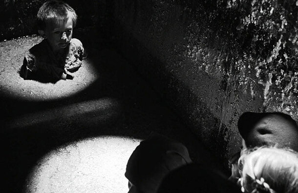 Robin Williams’ Comedy Breaks Lighten the Heavy Atmosphere While Filming 'Schindler’s List': And How It's Connected to 'Alladin' Schindler's list still