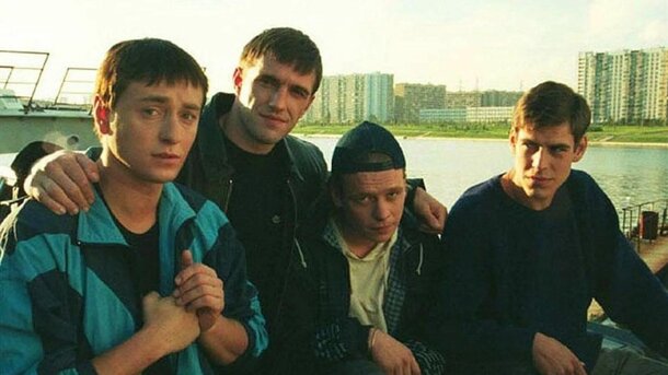 «Первый отдел» и «Невский» даже рядом не стояли: 7 по-настоящему бандитских сериалов, снятых в России Кадр из сериала «Бригада»