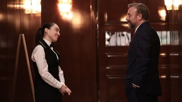 «Похотливый старик»: премьера сериала с султаном Сулейманом разочаровала фанаток Кадр из сериала «Если король проиграет»