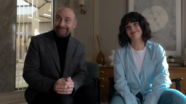 Соскучились по султану Сулейману? Уже в январе на Netflix выйдет роскошный турецкий сериал с Халитом Эргенчем Кадр из сериала "Анонимные любовники"