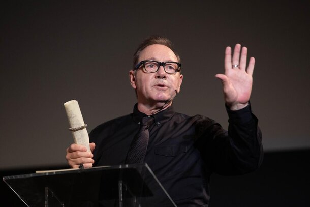 Two-Time Oscar Winner Kevin Spacey Signs on for Conspiracy Action-Thriller 'The Awakening' Kevin Spacey photo