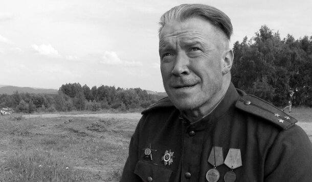 Понятно, почему только 7.3 на IMDb: этот военный фильм похож на «Иди и смотри» — для того же успеха не хватает одного нюанса