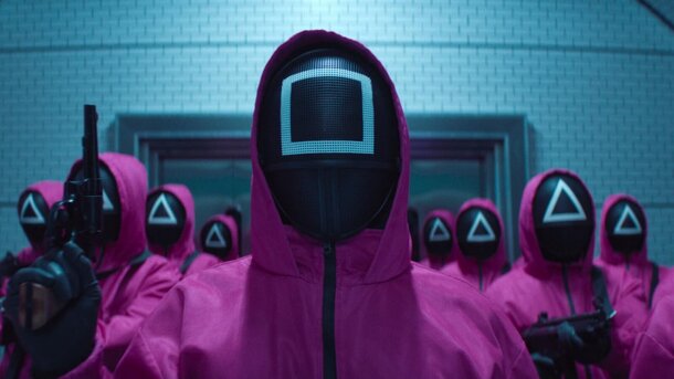 Знаки, которые зашифрованы в «Игре в кальмара»: кто есть кто в сериале, и для чего игрок 001 затеял все это Кадр из сериала «Игра в кальмара»