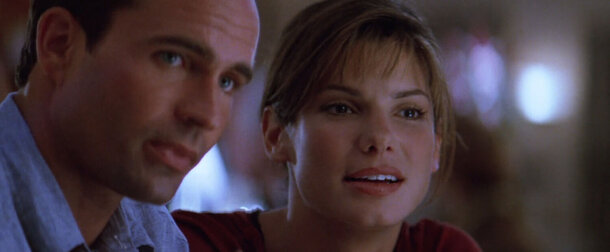 Киану Ривз отказался от 12 млн долларов за роль в этом фильме с Буллок и попал в «черный список» на 10 лет: его спасла только «Матрица» Кадр из фильма «Скорость 2»