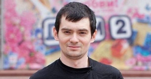 Венцеслав после «Дома-2» спивался и жил на улице: непростая судьба главного фрика телестройки Венцеслав после «Дома-2» спивался и жил на улице: непростая судьба главного фрика телестройки