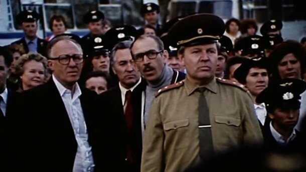 Ни один цензор не заметил: в советском блокбастере предсказали развал СССР Ни один цензор не заметил: в советском блокбастере предсказали развал СССР