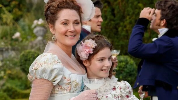 Кадр из сериала «Бриджертоны»