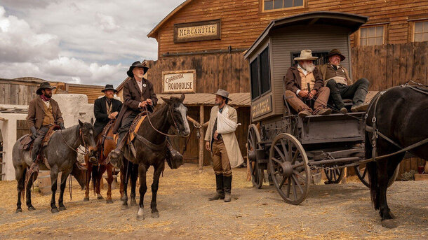 5 фильмов, которые вы не узнаете по оригинальному названию: переводчики сошли с ума — и так появились десятки новых «Астралов» 5 фильмов, которые вы не узнаете по оригинальному названию: переводчики сошли с ума — и так появились десятки новых «Астралов»