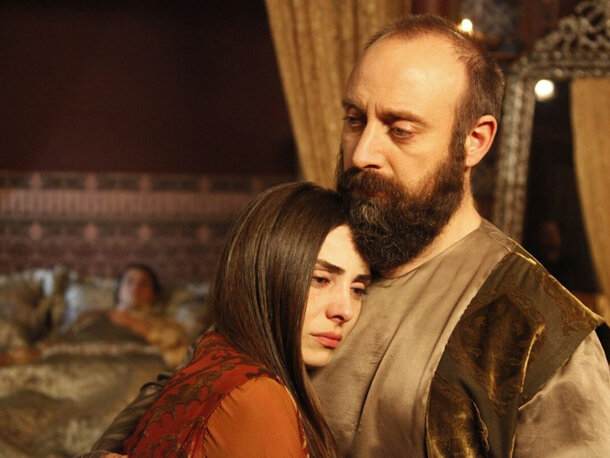 Кадр из сериала «Великолепный век»