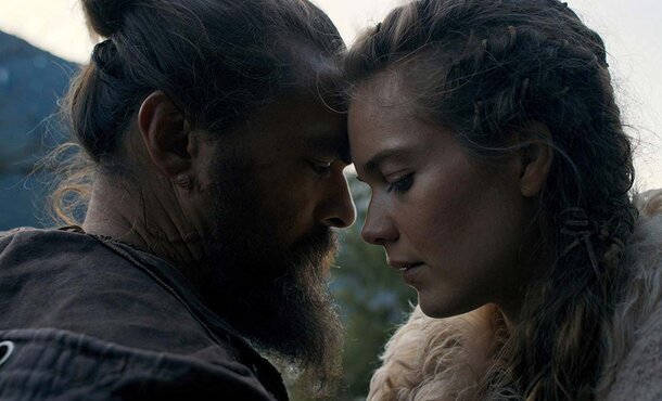 Списали — и зря: три сериала, которые пытались скопировать «Игру престолов» и провалились Кадр из сериала «Видеть»