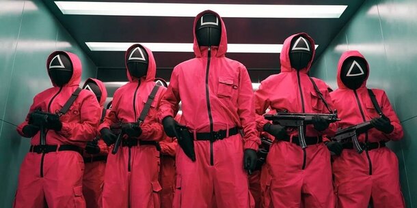 «Проявление моей милости»: спорим, вы не знали 2 факта о гробах из «Игры в кальмара» — причем тут банты и к-поп? «Проявление моей милости»: спорим, вы не знали 2 факта о гробах из «Игры в кальмара» — причем тут банты и к-поп?