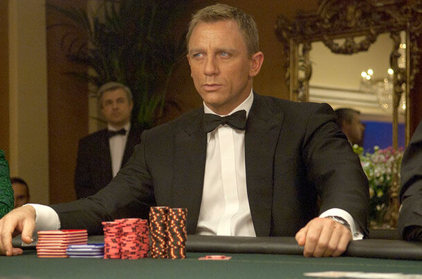 When a Dentist Had To Fly from London: Daniel Craig Loses Two Front Teeth During 'Casino Royale' Fight Scene in Prague Casino Royale still