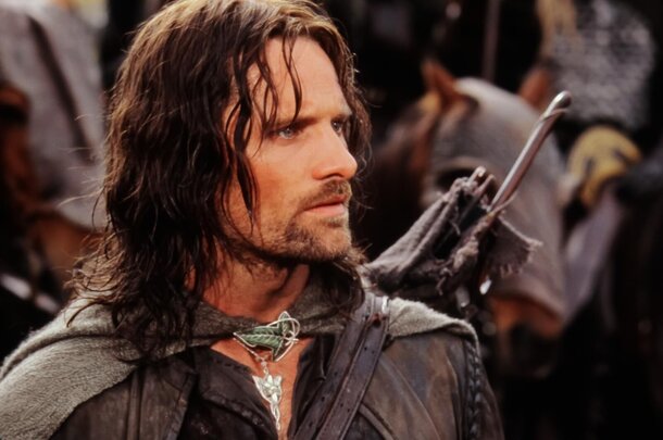 Jaime vs. Aragorn — Who would Win? George Martin Compares Iconic Heroes of 'The Lord of the Rings' and 'Game of Thrones' still from Lord of the Rings: The Two Towers