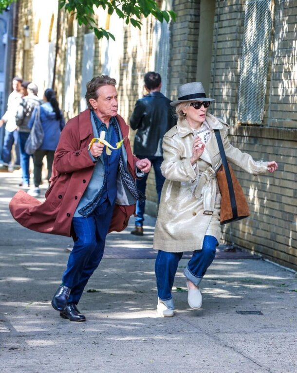 Meryl Streep and Martin Short Share a Kiss on Set of 'Only Murders in the Building': Newlyweds in Character Only murderers in the building photo