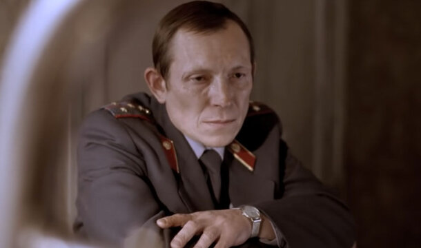 Сухорукову заткнули рот на съемках «Брата»: Балабанову это обошлось в копеечку Сухорукову заткнули рот на съемках «Брата»: Балабанову это обошлось в копеечку