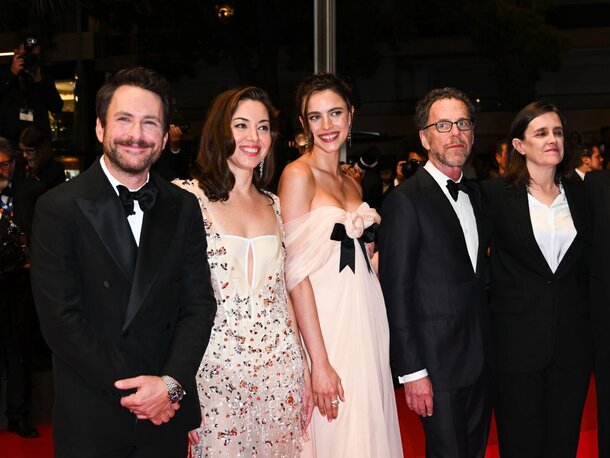 Chris Evans Missed Cannes Applause for Playing an Evil Pastor — But Had the Sweetest Excuse Honey Don't