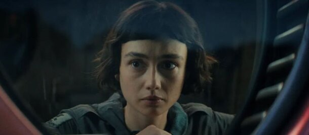 В сериале «Чужой: Земля» есть намек на детскую сказку: присмотритесь к этому персонажу и все поймете Кадр из сериала «Чужой: Земля»