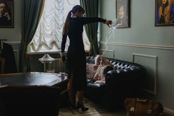 Жуть и не только! Инопланетянин в теле филолога — это новый сериал «Осторожно, люди!» на СТС (похож на «Засланца из космоса») «Осторожно, люди!»