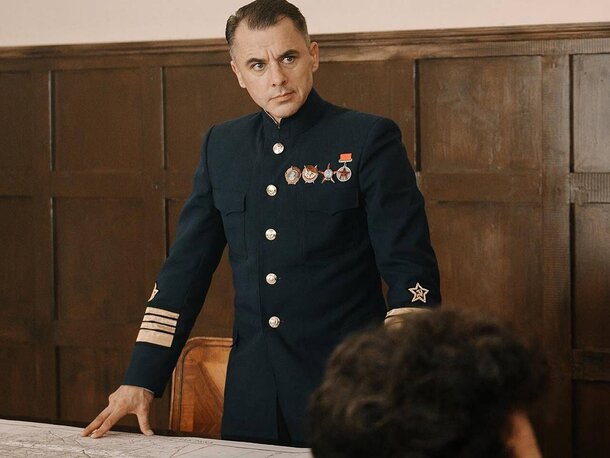 Кадр из сериала «Адмирал Кузнецов»