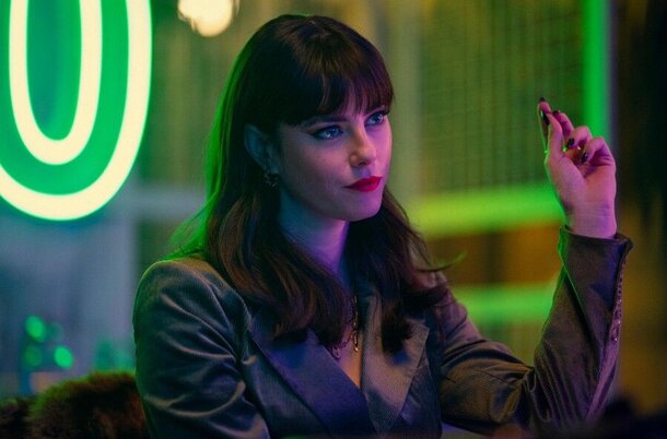Netflix Continues 'The Gentlemen': Theo James Returns, Guy Ritchie Back at the Helm — and Season Two Looks Even Sharper Kaya Scodelario in The Gentlemen