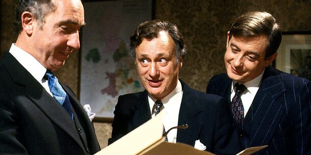 BBC наснимали кучу сериалов не хуже «Шерлока» и «Острых козырьков»: топ-10 проектов студии с рейтингом не ниже 8 баллов BBC наснимали кучу сериалов не хуже «Шерлока» и «Острых козырьков»: топ-10 проектов студии с рейтингом не ниже 8 баллов