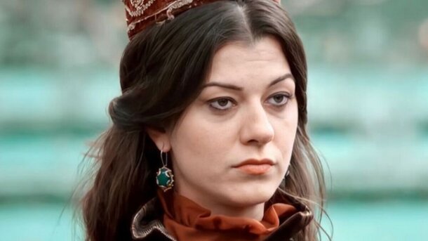От Хюррем до Хатидже: что означают имена героинь в сериале «Великолепный век» От Хюррем до Хатидже: что означают имена героинь в сериале «Великолепный век»