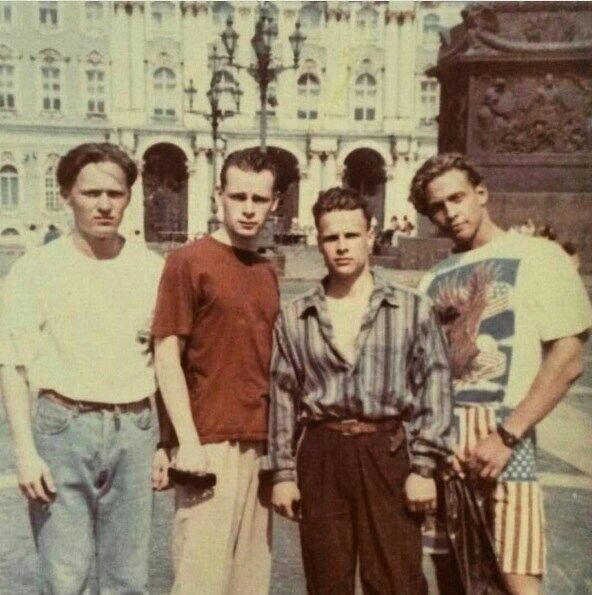 У Королевой не было шансов: внешний вид Тарзана в юности способе привести россиянок в исступление У Королевой не было шансов: внешний вид Тарзана в юности способе привести россиянок в исступление