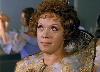 Это был бы провал: «парнишку» в «Гусарской балладе» должна была играть другая актриса