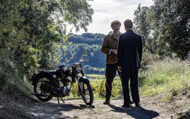 Мама, ама, криминал: 4 увлекательных сериала про преступников, которые вышли в свет в 2024 году Мама, ама, криминал: 4 увлекательных сериала про преступников, которые вышли в свет в 2024 году