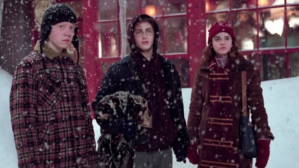 Here’s What Viewers Never Got to See: Several Scenes Were Cut From 'Harry Potter and the Prisoner of Azkaban' Hogsmeade 'Harry Potter and the Prisoner of Azkaban'