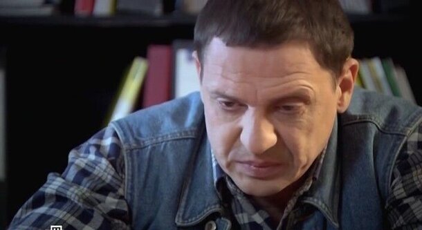 До «Новой смены» дожили не все: что стало с актерами, сыгравшими родителей хоккеистов из «Молодежки» До «Новой смены» дожили не все: что стало с актерами, сыгравшими родителей хоккеистов из «Молодежки»