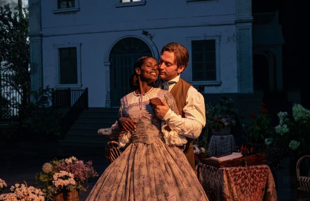 'The Opera!' (2024): A Daring Dive into Myth and Melody That Divides Audiences Still from the film 'The Opera!'