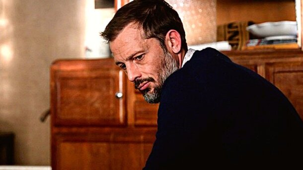 Во Франции тоже умеют снимать «вау»: этот мини-сериал захватывает все внимание с первых секунд Во Франции тоже умеют снимать «вау»: этот мини-сериал захватывает все внимание с первых секунд
