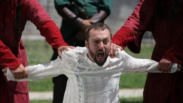 Сулейман до самой смерти горевал вовсе не об Ибрагиме: этот момент в «Великолепном веке» изрядно переврали Сулейман до самой смерти горевал вовсе не об Ибрагиме: этот момент в «Великолепном веке» изрядно переврали