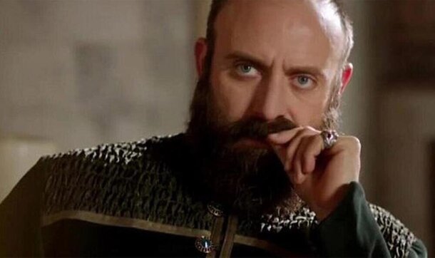 Сулейман до самой смерти горевал вовсе не об Ибрагиме: этот момент в «Великолепном веке» изрядно переврали Сулейман до самой смерти горевал вовсе не об Ибрагиме: этот момент в «Великолепном веке» изрядно переврали