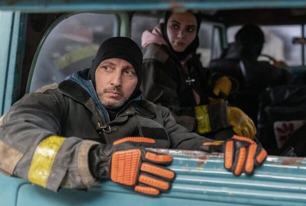 'The Eternaut': Argentina’s Sci-Fi Warning to the World — Can You Survive the Snowfall of Oppression? Still from the series 'The Eternaut'