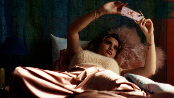 'Wild Diamond' and the Price of Illusion: What Happens When Stardom Becomes a Survival Plan? Still from the movie 'Wild Diamond' (2024)