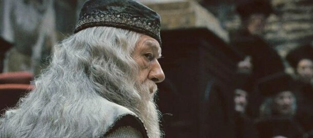 Новый «Гарри Поттер» раскроет темную сторону Дамблдора: профессор не предотвратил смерть важного героя Новый «Гарри Поттер» раскроет темную сторону Дамблдора: профессор не предотвратил смерть важного героя