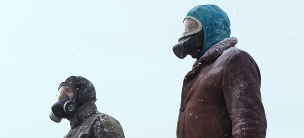 Рука с бесконечными пальцами и зловещий стадион: 2 сезону хитового «Этернавта» придется ответить сразу на несколько ключевых вопросов Рука с бесконечными пальцами и зловещий стадион: 2 сезону хитового «Этернавта» придется ответить сразу на несколько ключевых вопросов