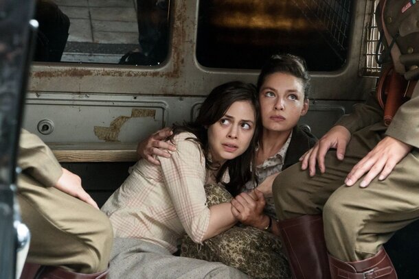 Эти сериалы стоит начать смотреть, отложив все дела: список из 5 «бриллиантов» Эти сериалы стоит начать смотреть, отложив все дела: список из 5 «бриллиантов»