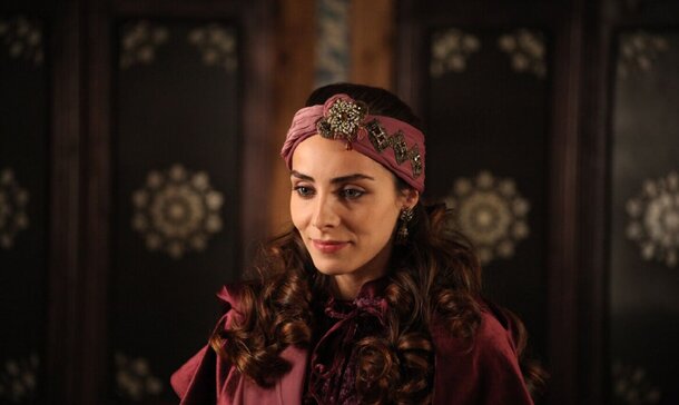 Хюррем недостойна быть фавориткой султана: нейросеть вычислила идеальную кандидатку в жены Сулейману Великолепному